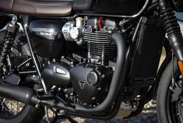 BONNEVILLE T120 BLACK