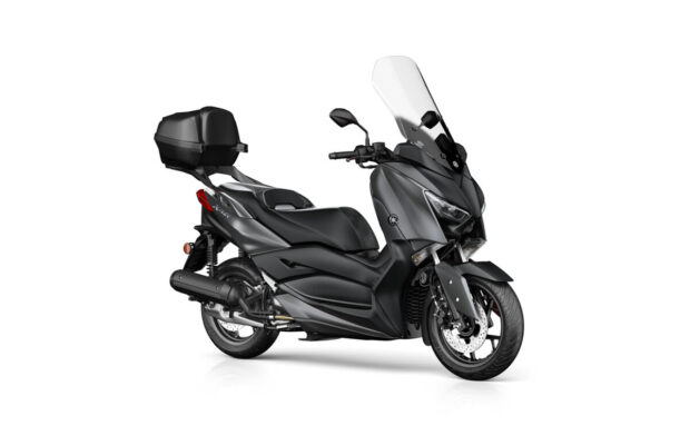 Doplňky k novému skůtru Yamaha Xmax 300 ZDARMA