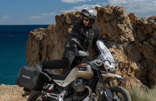 Ceny Moto Guzzi letí dolů – sleva 30 000 Kč na Stelvio a V85 TT