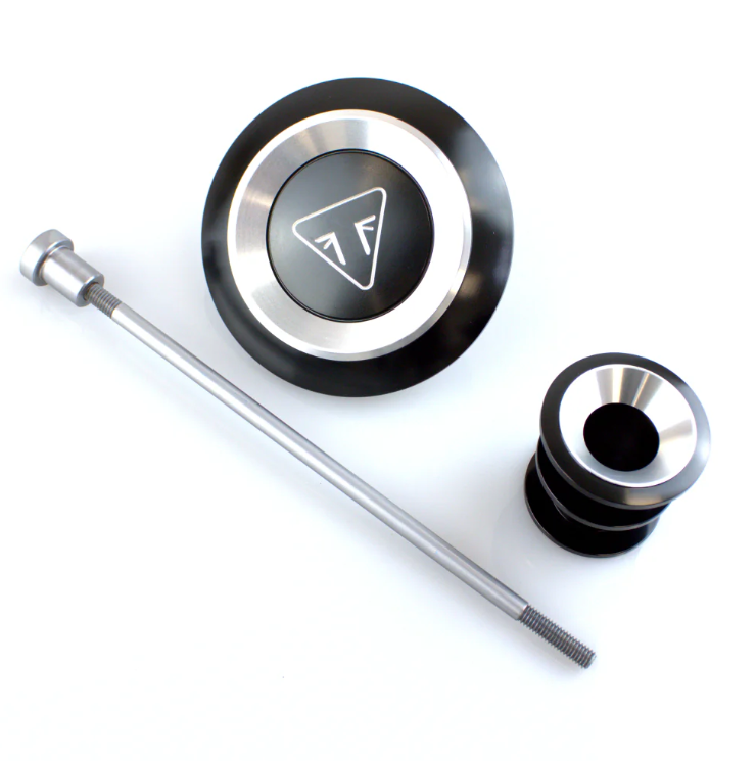 Triumph krytka osy zadního kola Machined Rear Wheel Finisher