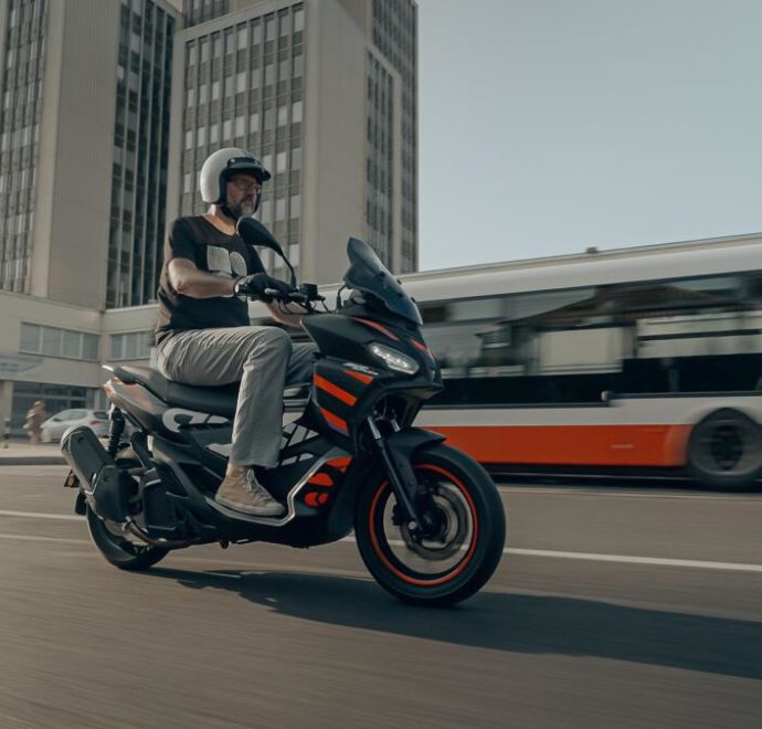 Kurz bezpečně na skútru