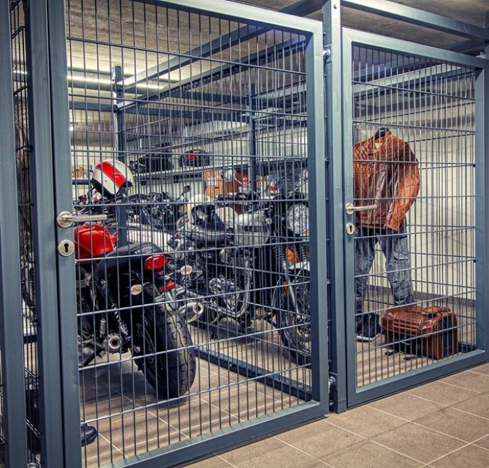 Parkování motocyklů a privátní boxy 24/7