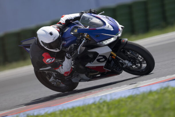 Tvá představa o sportovní motorce pro každý den