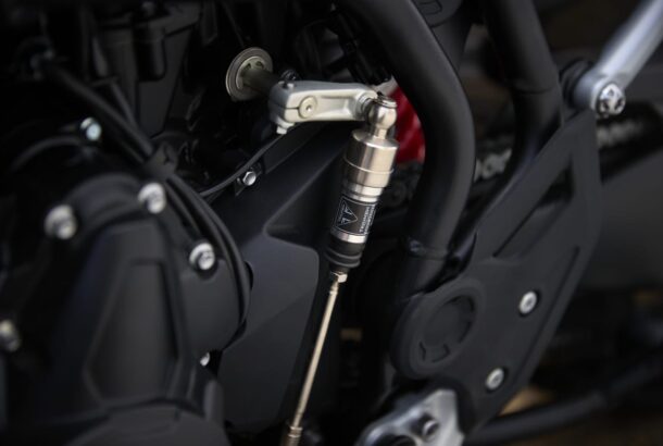 TRIUMPH SHIFT ASSIST